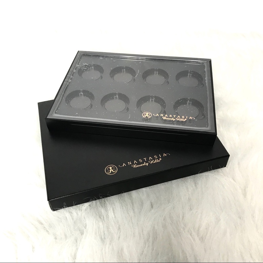 Anastasia custom eye shadow palette case